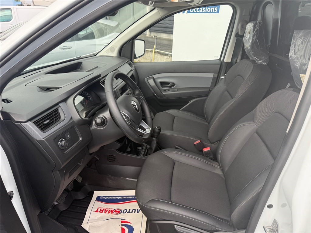 RENAULT KANGOO EXPRESS 2024 - Image 4