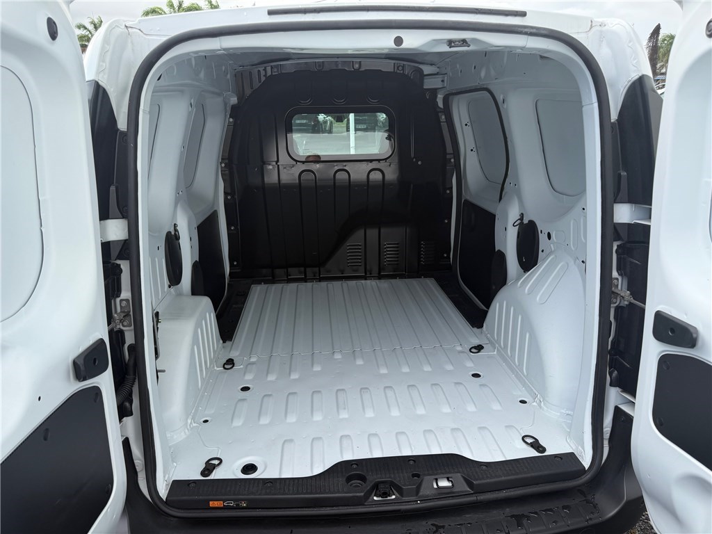 RENAULT KANGOO EXPRESS 2024 - Image 5