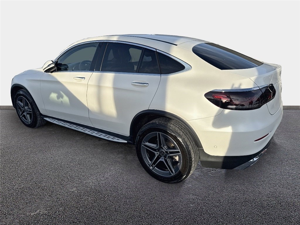 MERCEDES GLC COUPE 2022 - Image 2