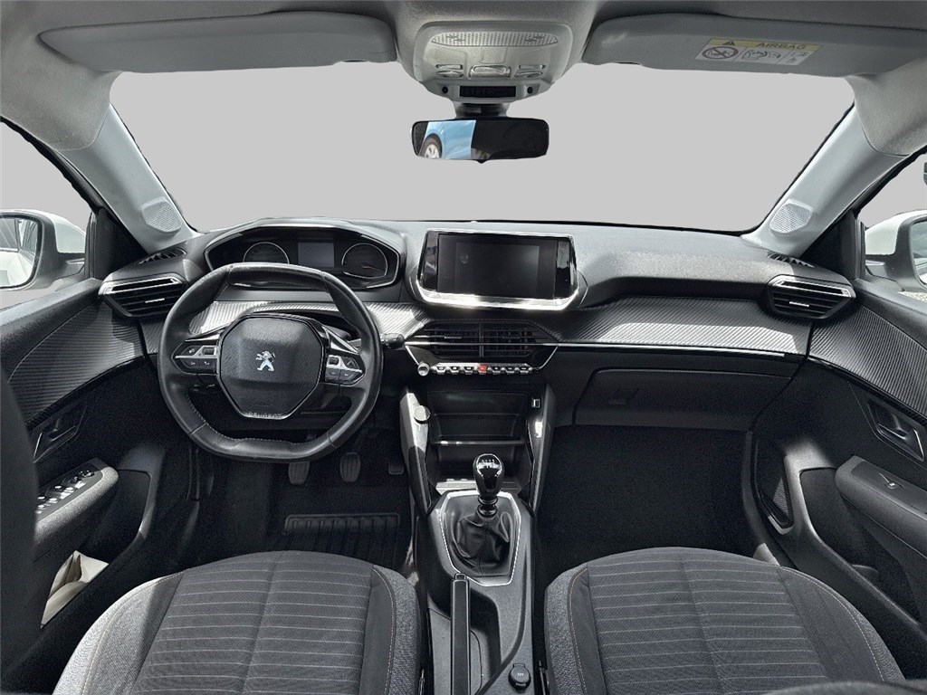 PEUGEOT 208 2022 - Image 3
