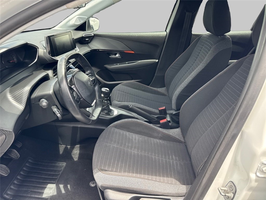PEUGEOT 208 2022 - Image 4