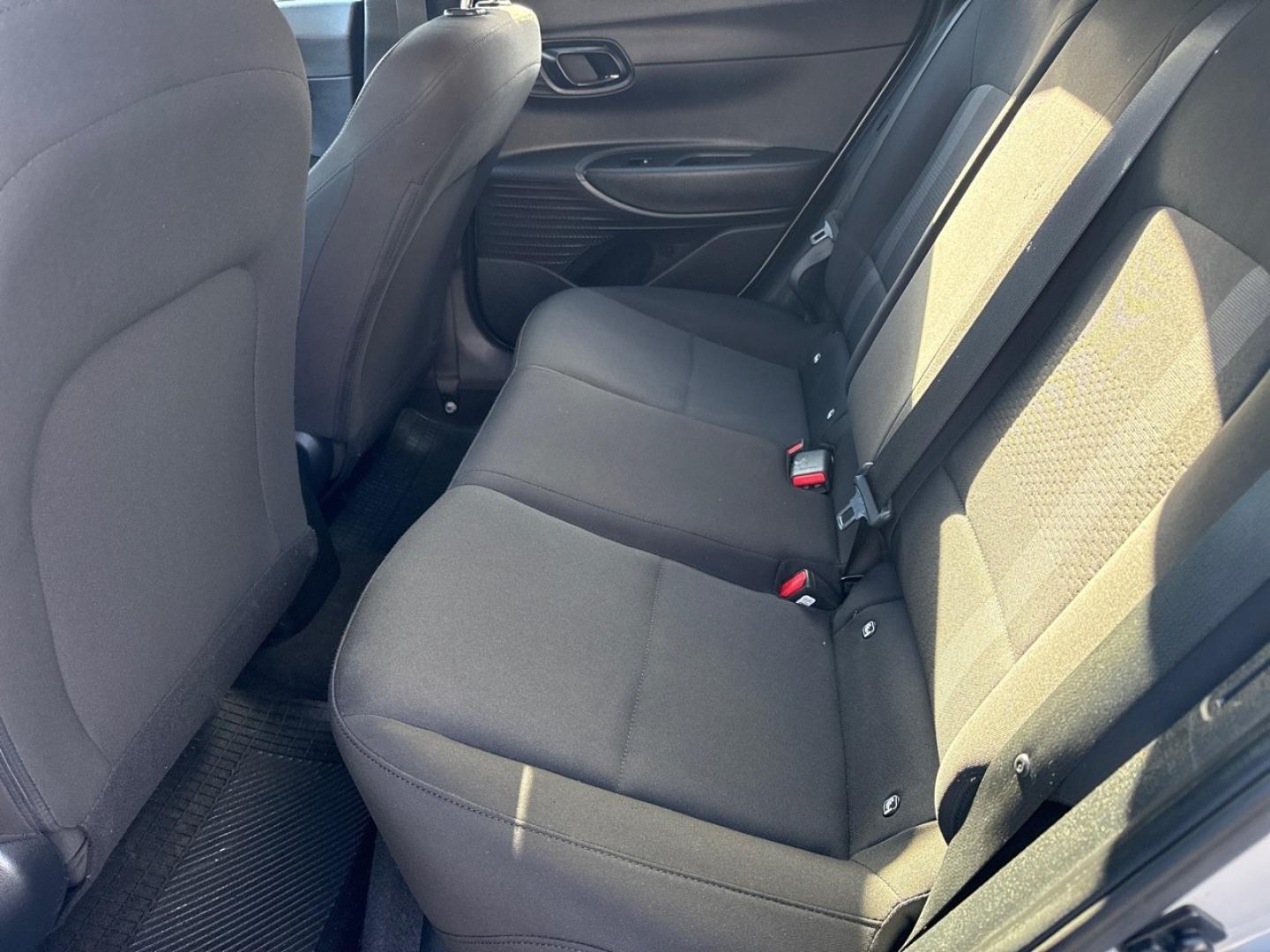 HYUNDAI i20 2023 - Image 5