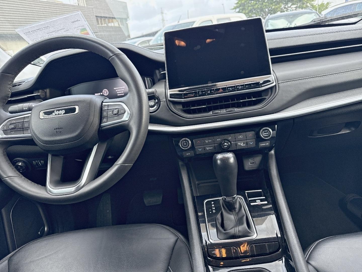 JEEP Compass 2023 - Image 4