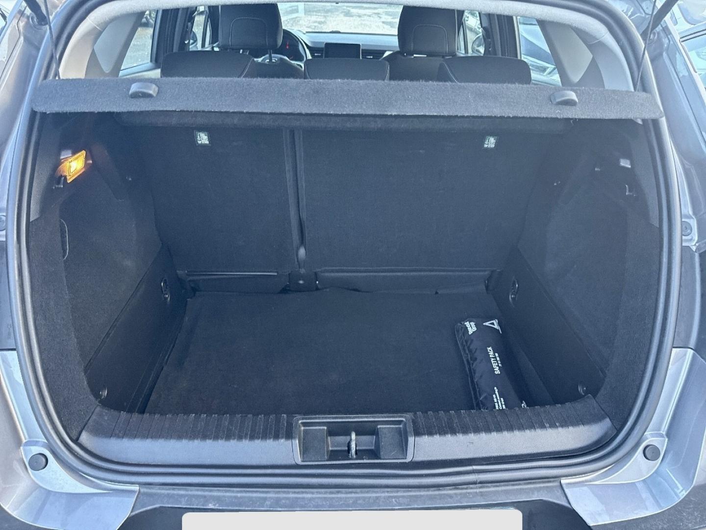 RENAULT Captur 2023 - Image 8