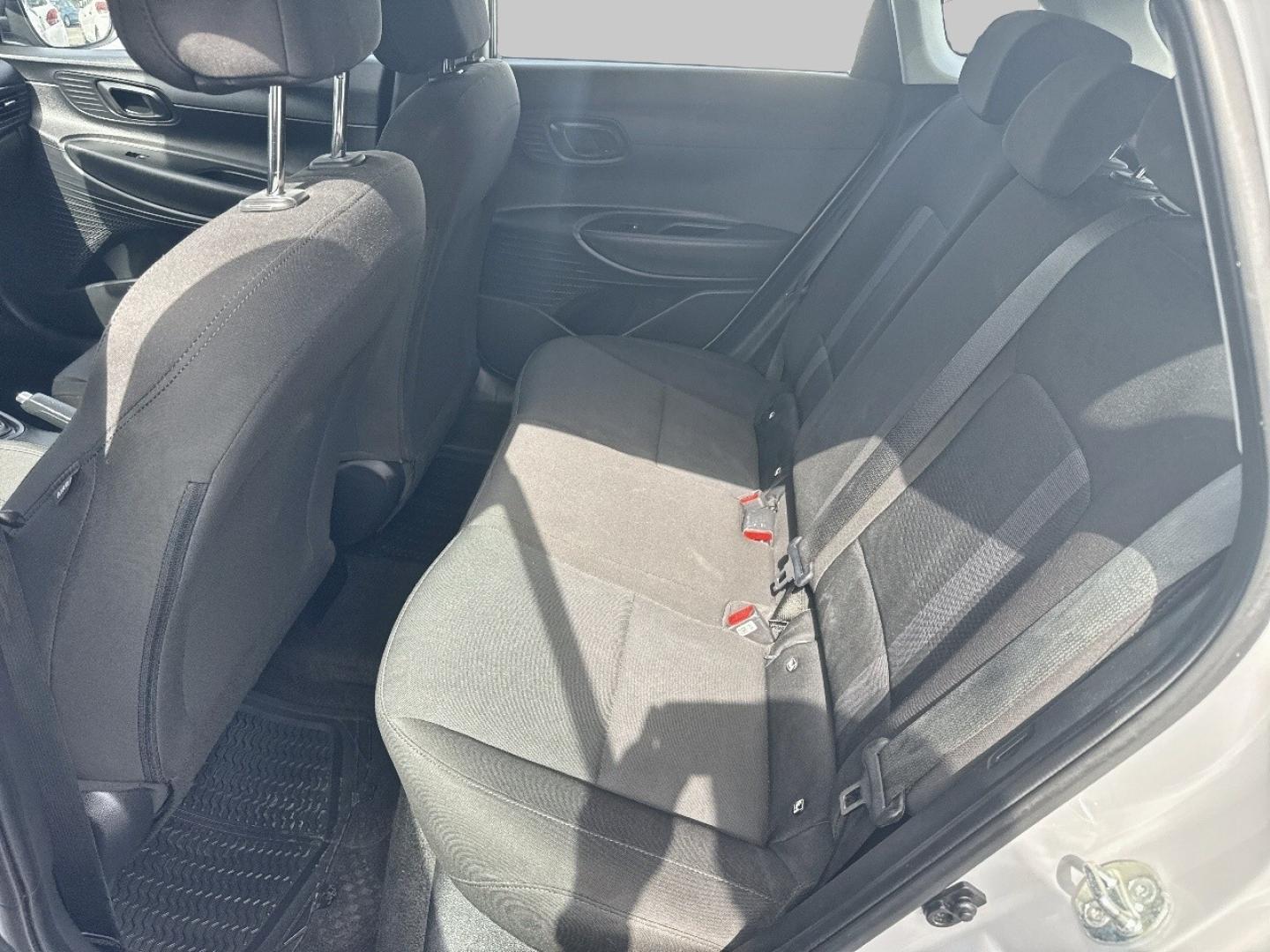 HYUNDAI i20 2023 - Image 7
