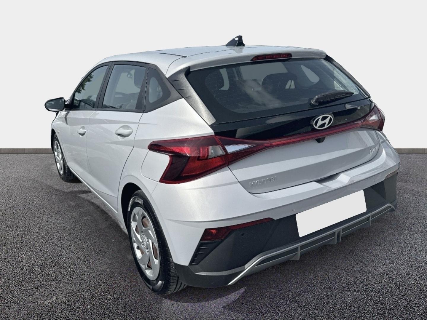 HYUNDAI i20 2023 - Image 2