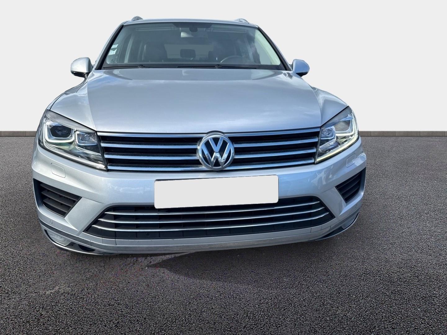 VOLKSWAGEN Touareg 2016 - Image 3